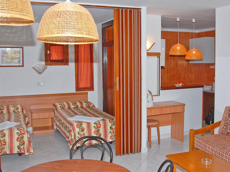 90D1C589ED4E2BA6E0490824A6DBF06C