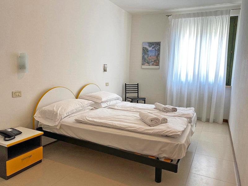 D4D07D43F2BA81F5FF10AEBE6F8D2BA0