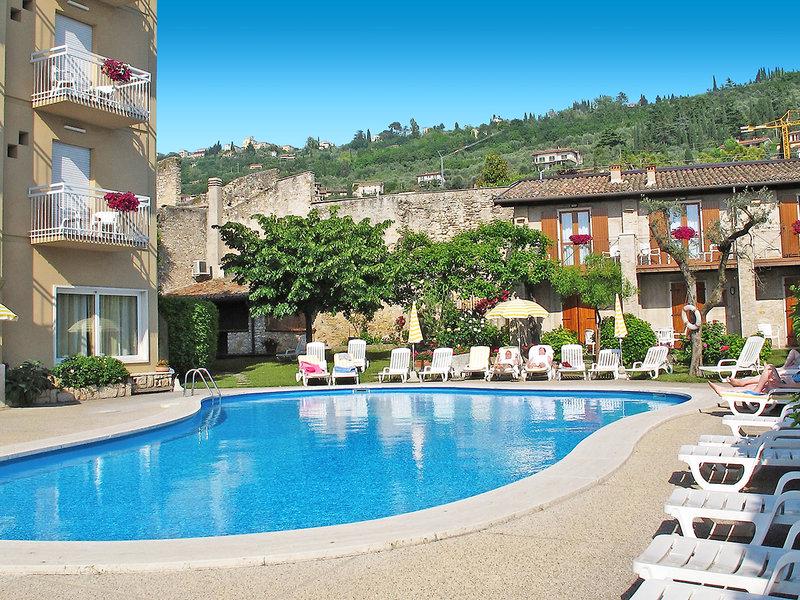 9CDC0312259F7E36A9D7036ECF92A905