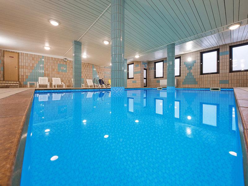 8689FFD8207E7ADC3E42B9CA91A52F97