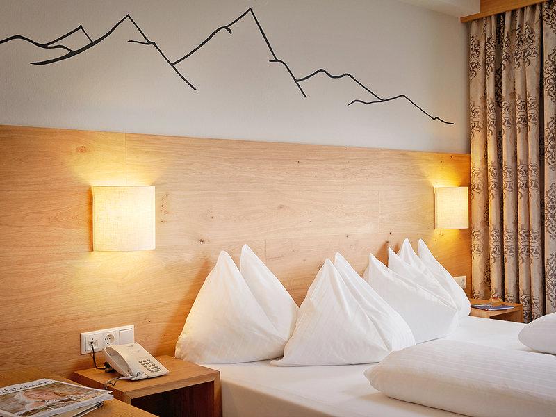 EB1BB66639F2583FE3B44AC1332B0AD4