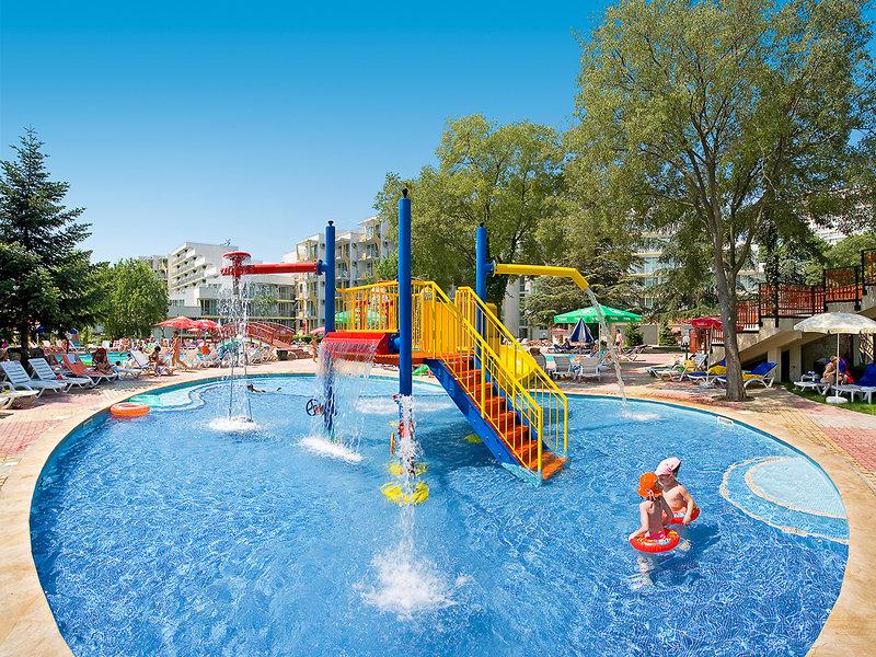 962AE8F418630D8A23EEF53FDB666B89