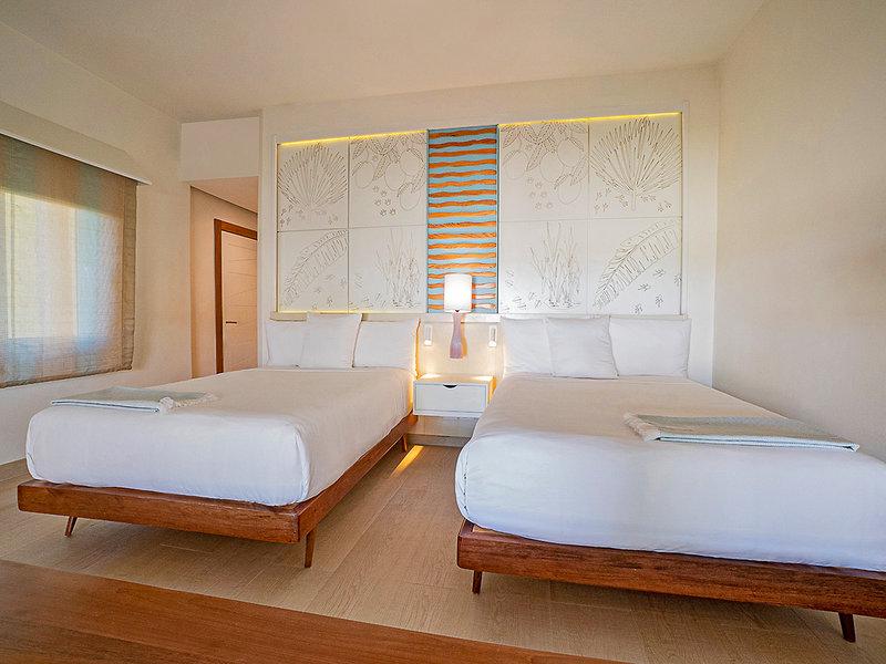 985CE03A65EA690817D8C4D6CB5EE399