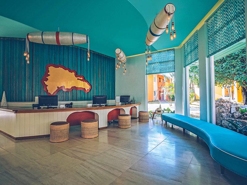 49CA25261F00EAE9511D55318F434105