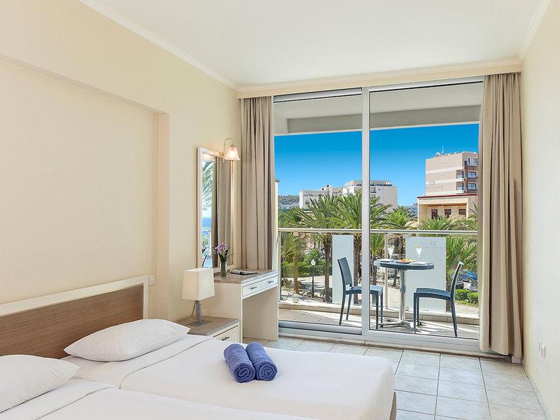 C25EE0271C087FC7017D70FC708B6EE8