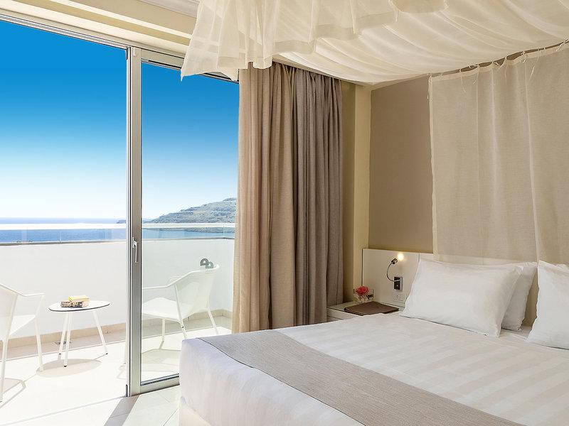 56E3B2B14BB5549713DD08A891F3D4F1