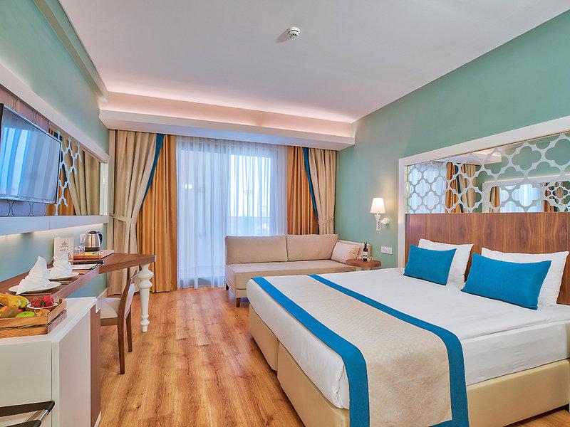 519498E0AB3CF070A22E3DDD8A89C91E