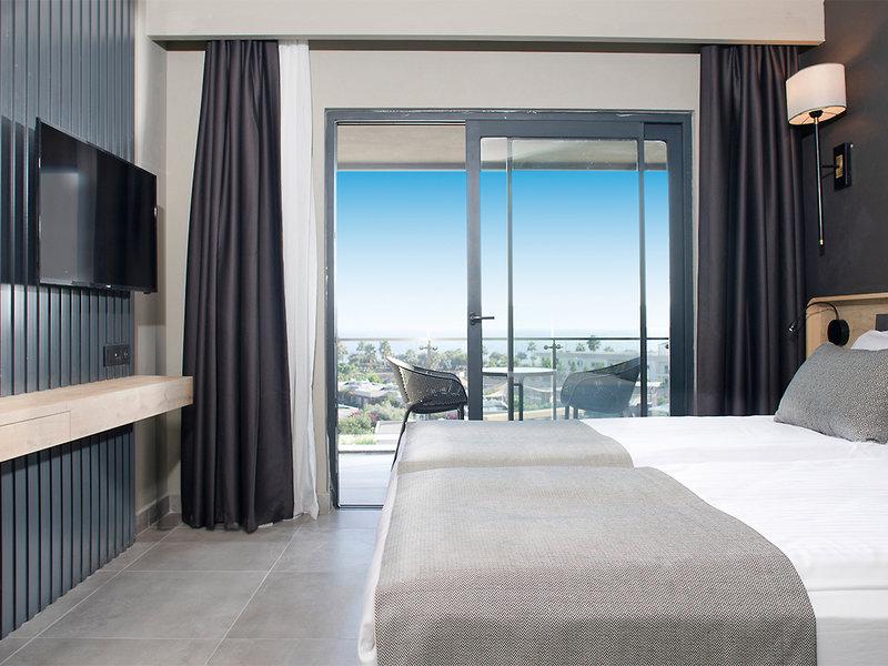 F9CC9E20E096A996A36ED05C351B5FF2