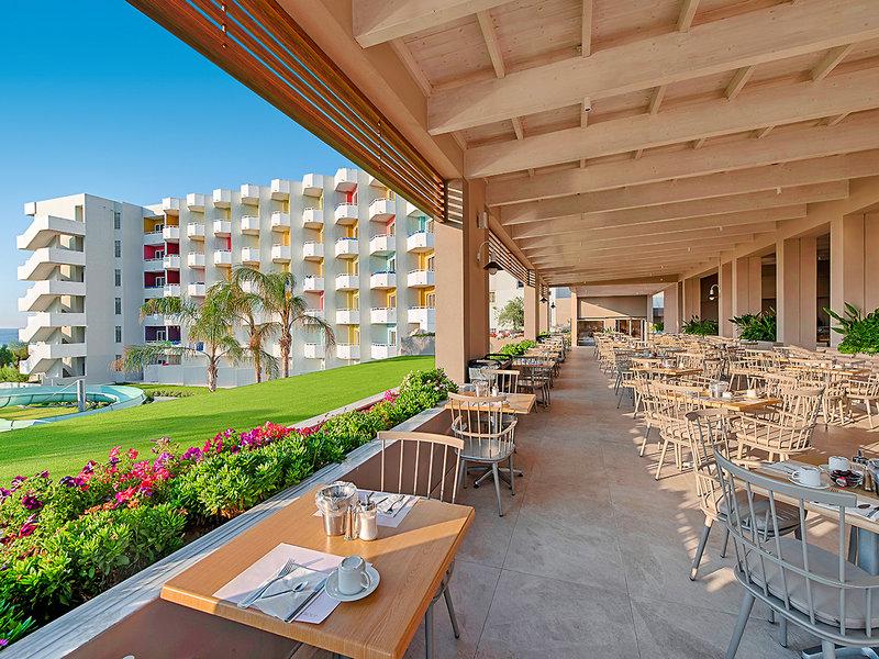 12A4040C4EFF2FCB9DF9431C63DBCC5E