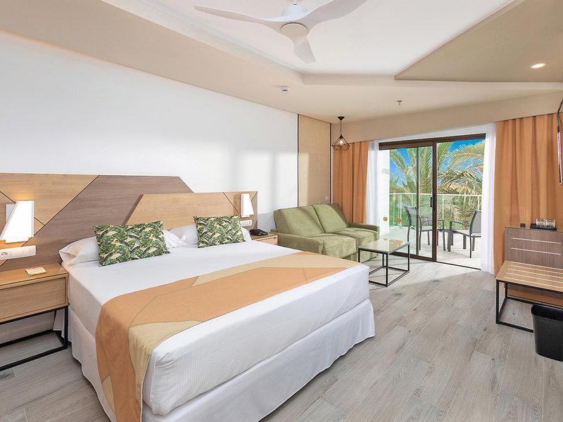 8CF409492830D033802B206AC90A8A91