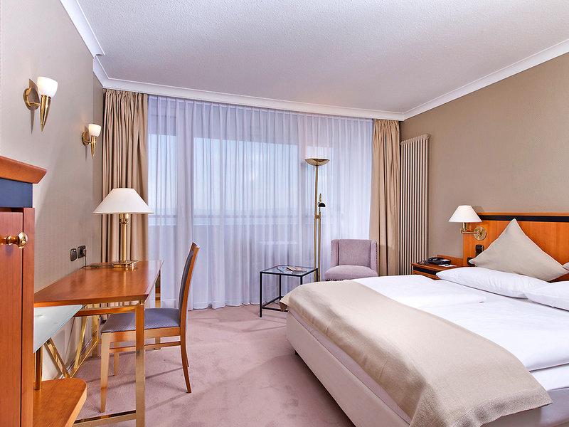 24AEE150973F352A7C869727964FAE56