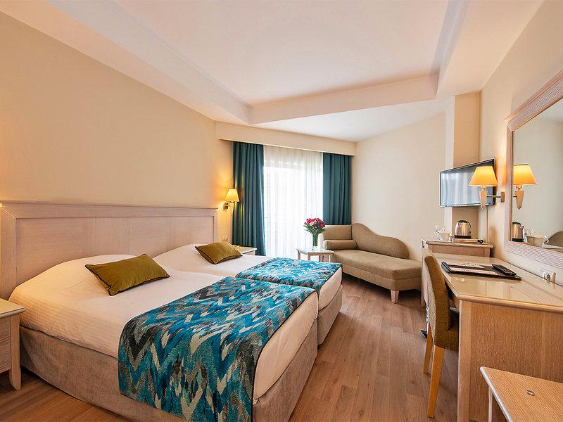 33F0801DFA4AEC13A31A08D564552B4C