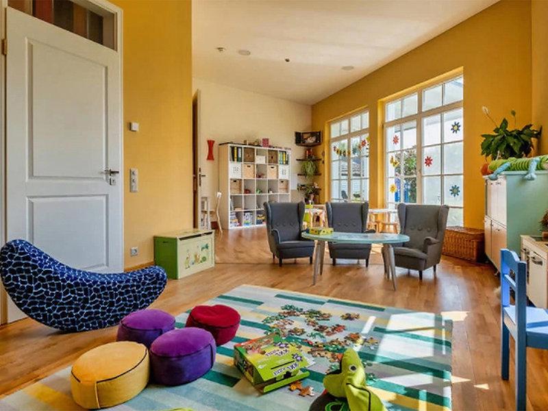 04EFB50FEEDE16D435CD8A241281E094