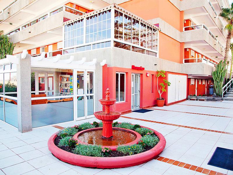 AF562FFDE6E5016B30C36A6EF1557CE7