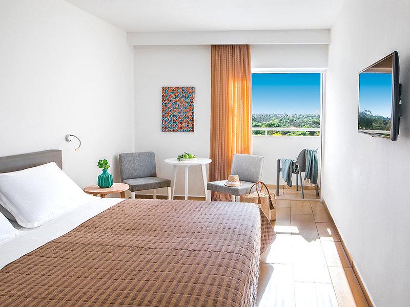 C5C26B07C28E0768D0BDD26F7E7D90CE