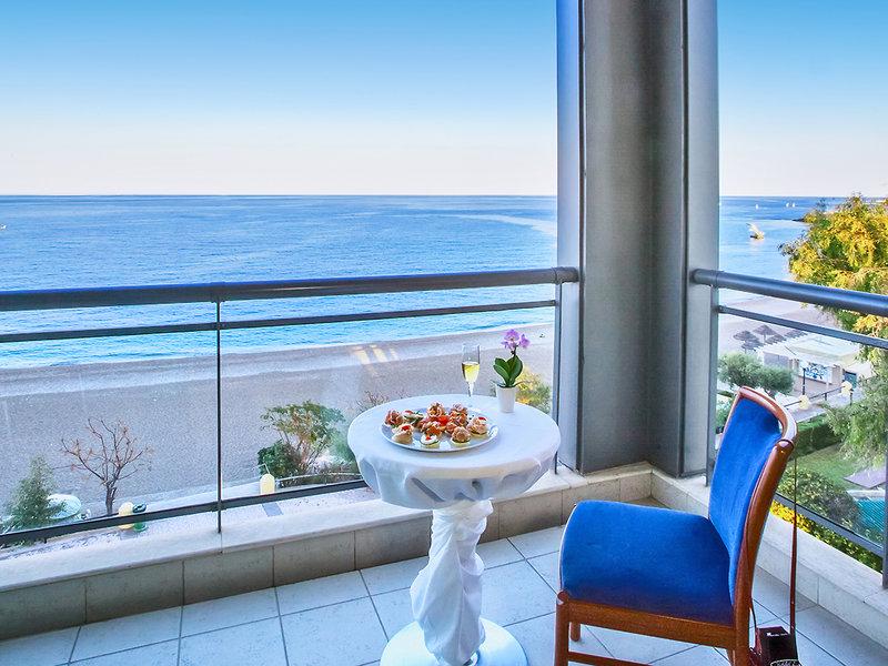 5ECC1802A7EA6316A1AAC60A7D7F9F7E