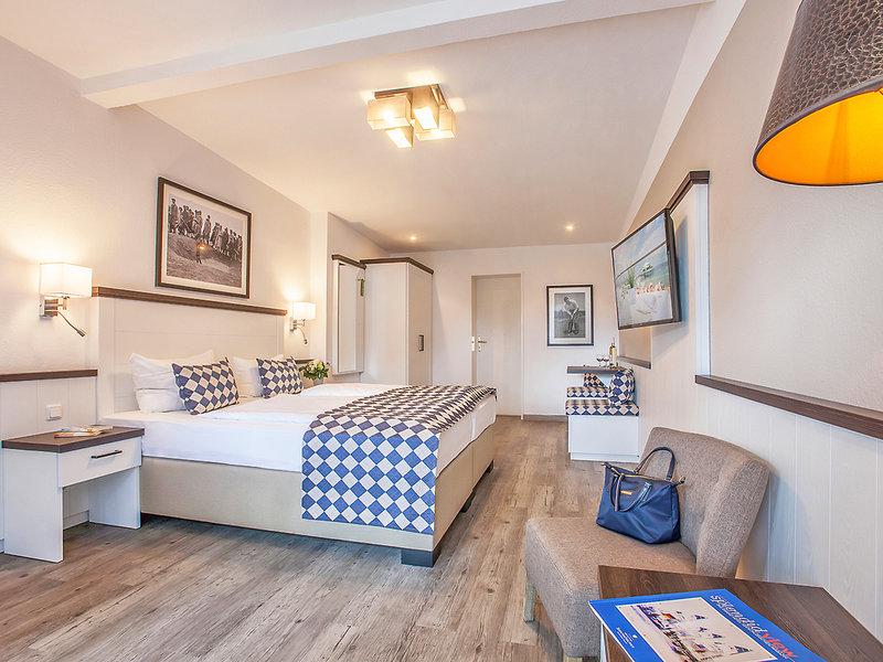 3299F1EF93664F26F4156F0264584E2D