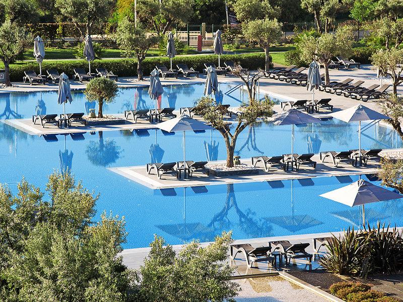 704B0C0338EAE602062B597D2689928D