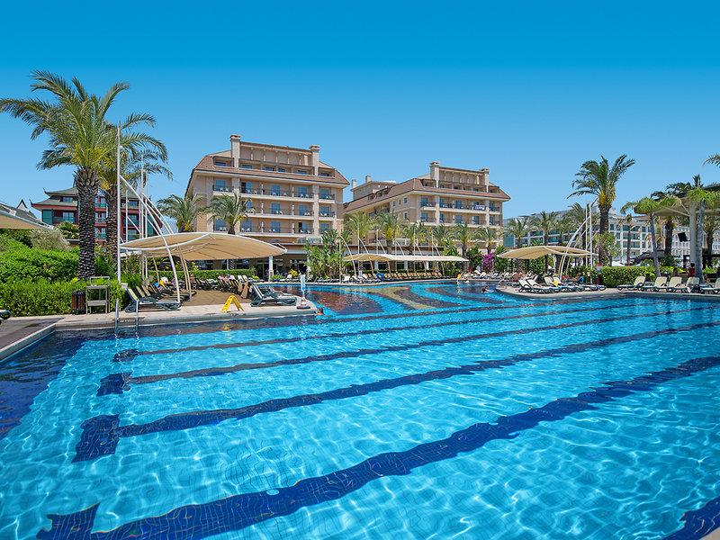 FBA11A1C9FB93C142D9AC197D233D236