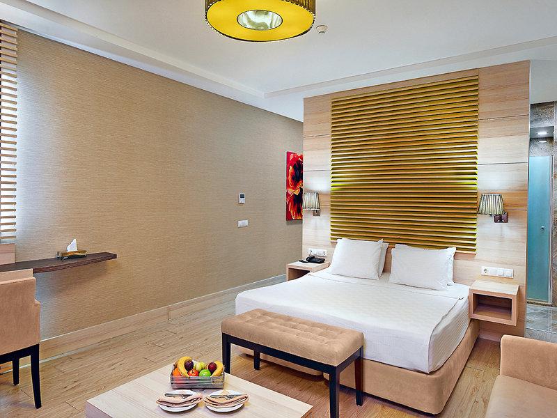 CE251AC912415B0D8DCEC97D6D5A8C15