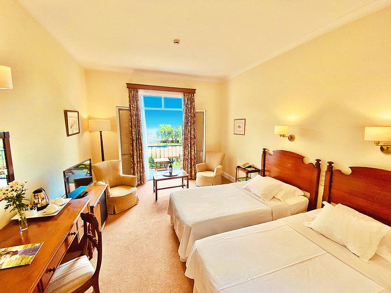 C7404373F6C11227B4C67BDF89795030