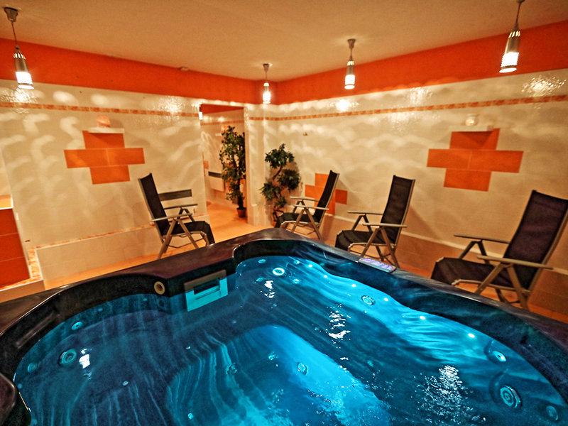 C6BDEB979445BFA243DD831C2BE32FA1