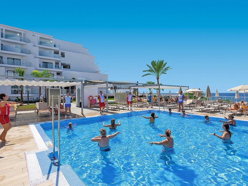 D8279B5CCCBC8F3C8ABD50E4C0888415