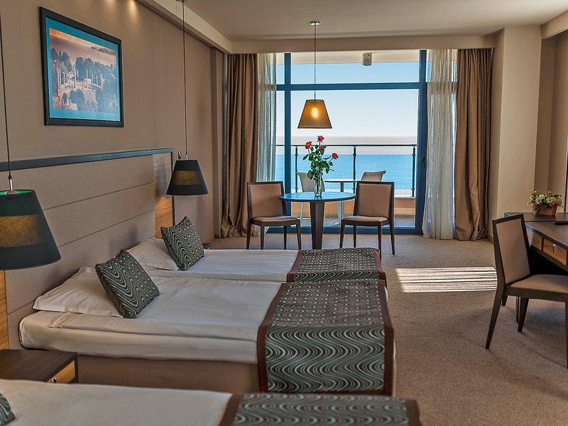 98F1A72B3EAC54B932F249F6DBB705C9