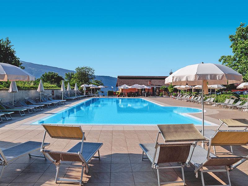 D657CBD4BB3E02911ADFA8130286CFB9