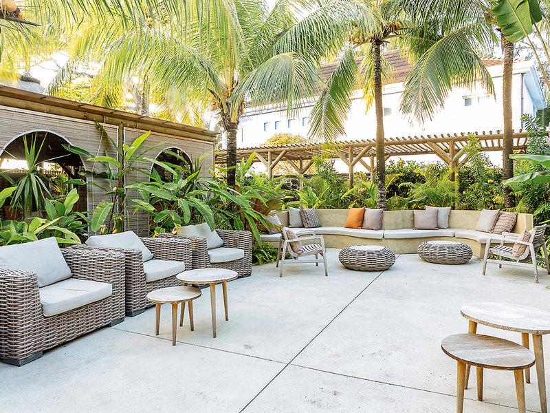 148AB5AACE0979E4882C292C5E4E1BC8