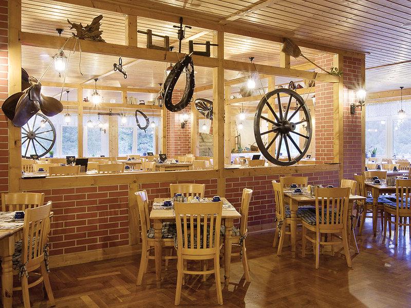 F131741839878510F153E02F79413348