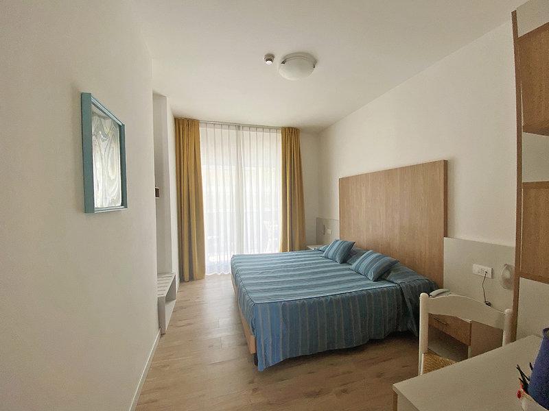 EB5939A923E1A8BC3C6056C30714F12D