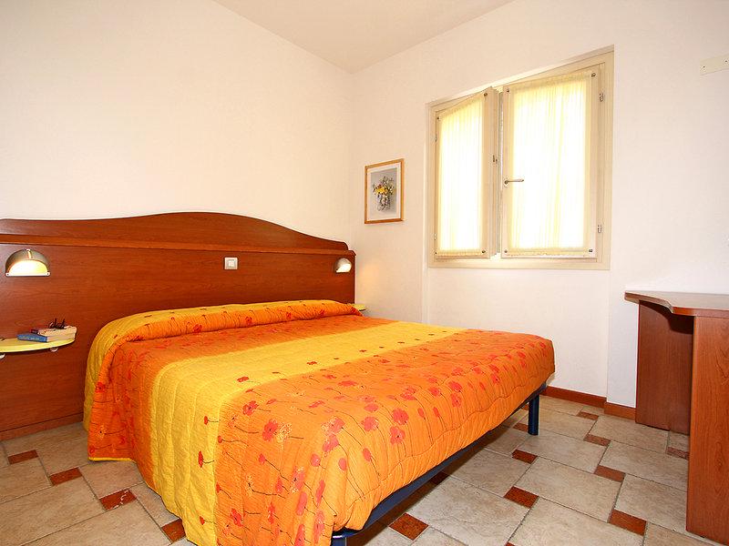 FDB385C22103C075691166F0EDAD7231