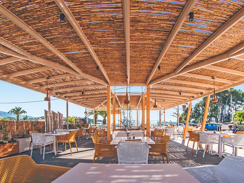 6A977B71A8307C3C7B66FE3DD0586807