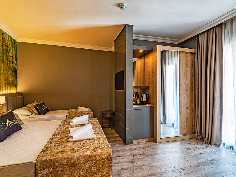 2838984B566BB69ABF47F7A4B2DE4054