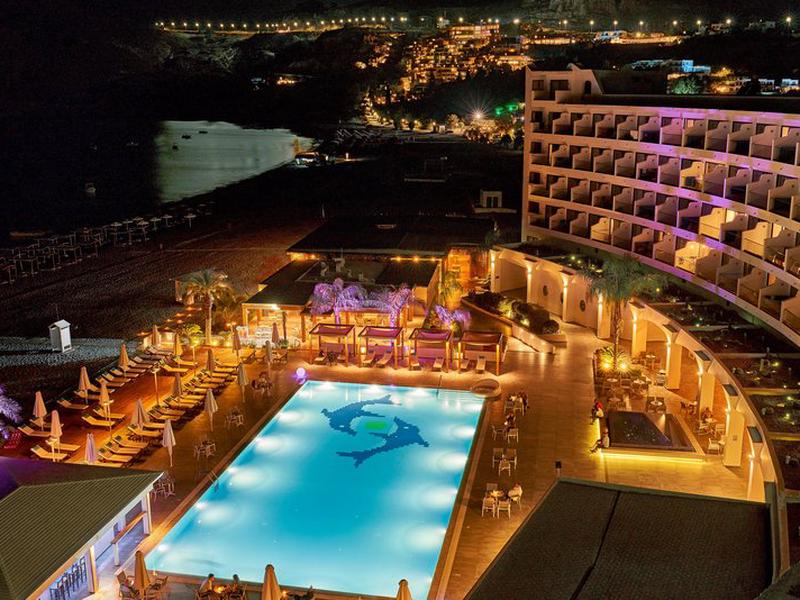 B615977D63A5F49A55DE78076D540FE0