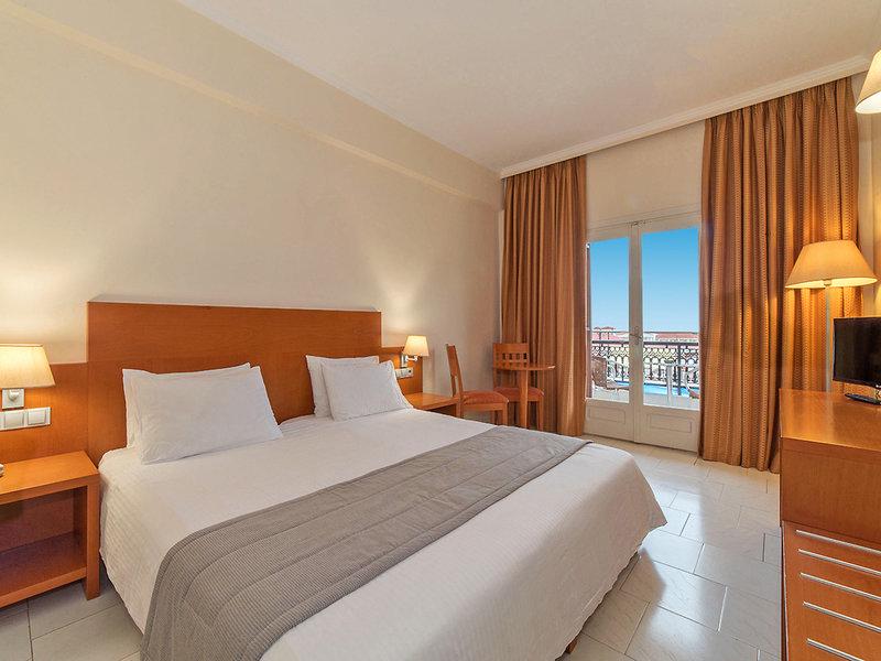 3006477BC2FF268DD9AB22B1D11293B8