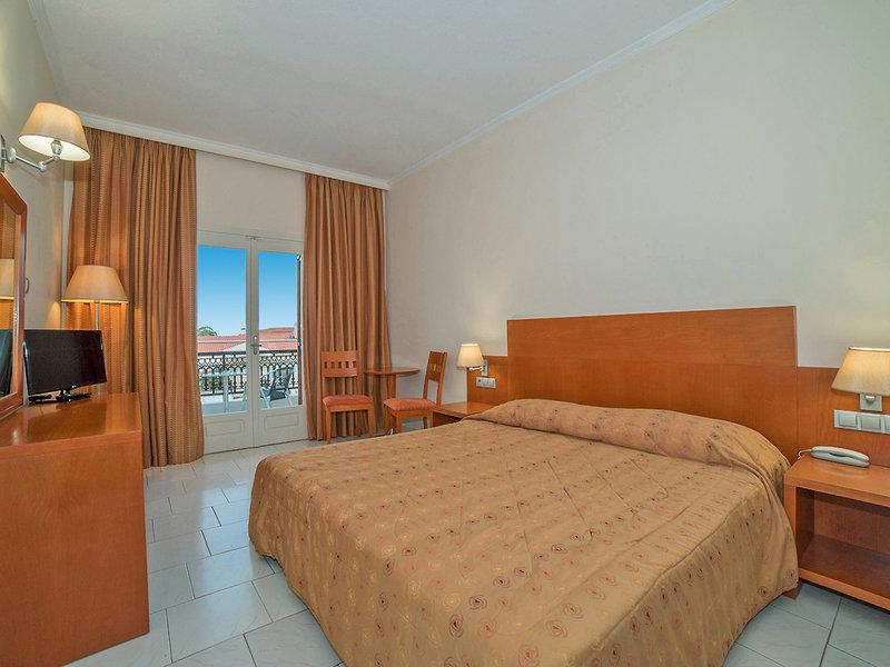 B3A54A2408AD0E8153C77B3D95FF6432