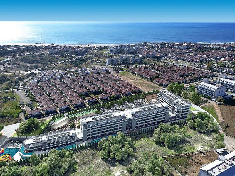 5CF4241DD6D325234B000E6E377A6BBF