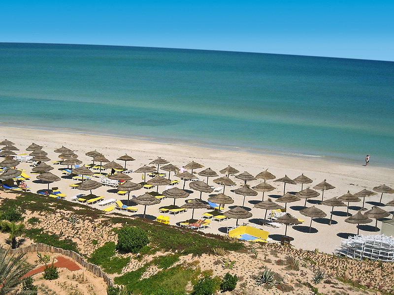 96DEE0A90F768ADEBFFDEA34B9BB8999