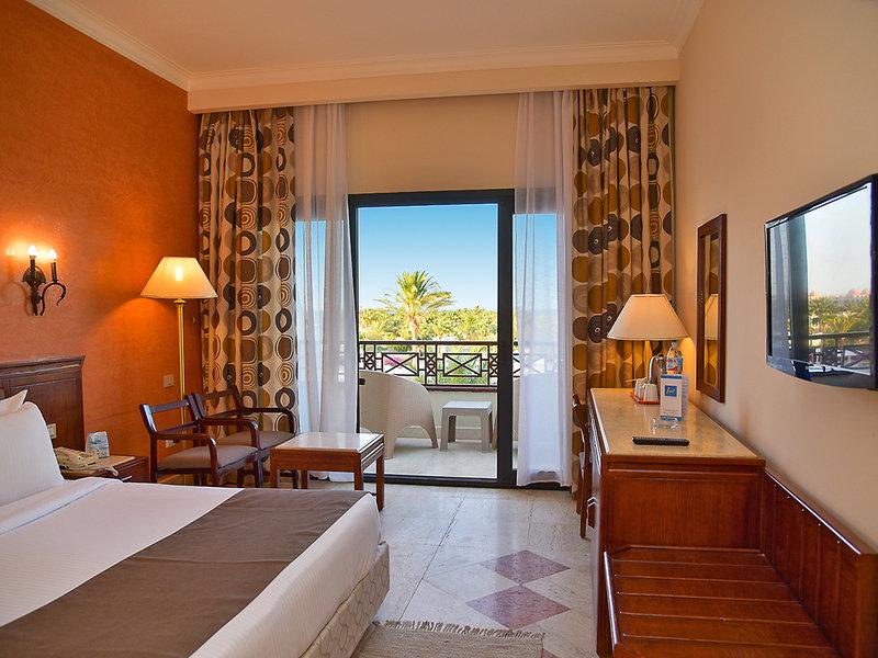 47F8C8B390264838BC9D7B3972556CBA