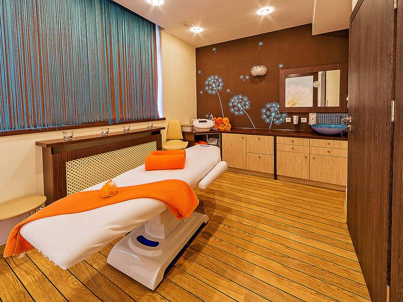 E9F330D7BC0CECF44EA9DC1D39846D06