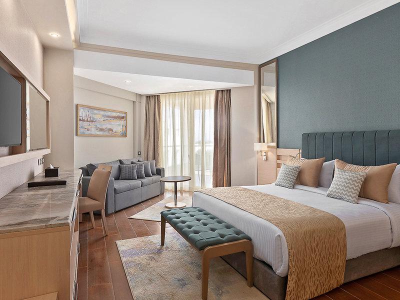 06CE55D4E36FDB7E3A3FD3DE7CEBF076