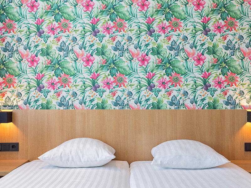 9FB8232545B9575382BCCE1AC6E421CE