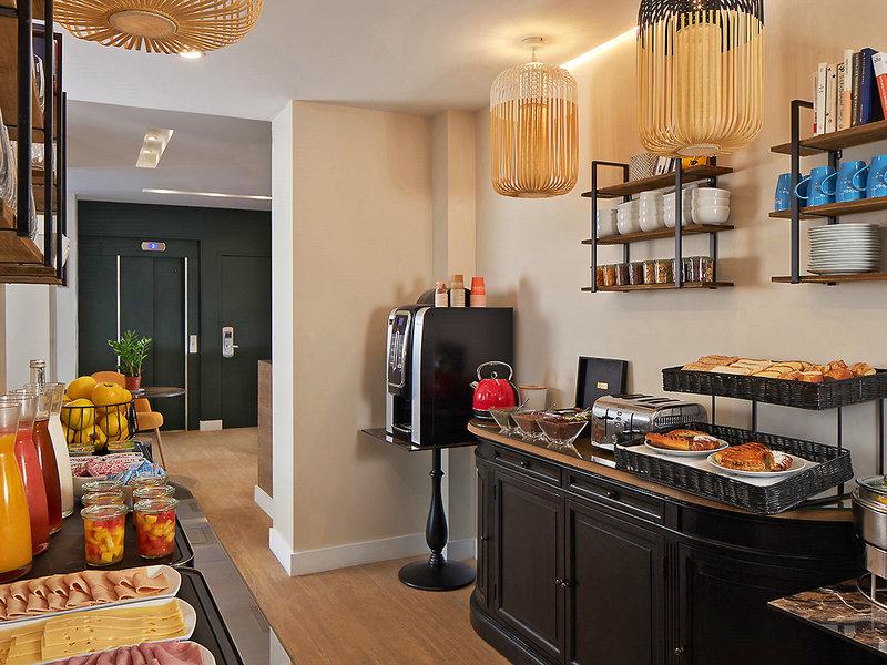 FE8BF7BEE741146A9145B3ADF5A97046