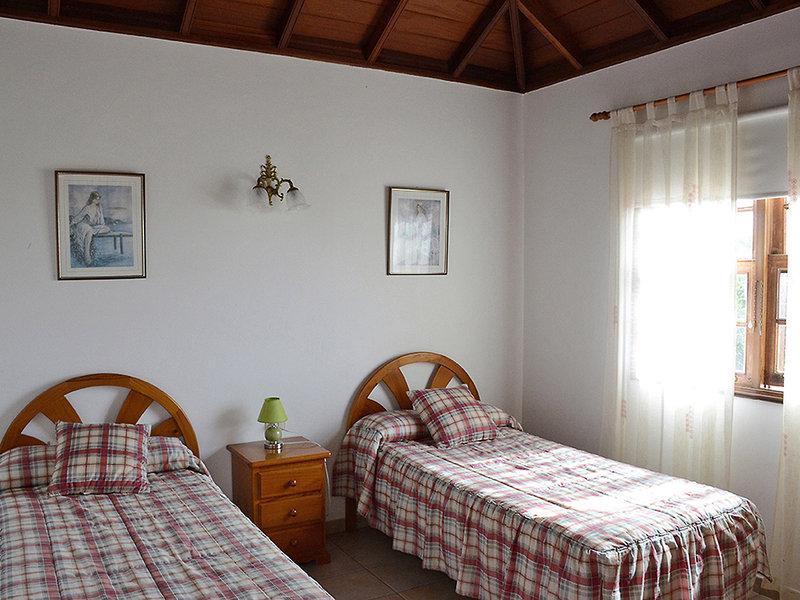 1C52364F8E4BCC99308EA2C79722B2D5