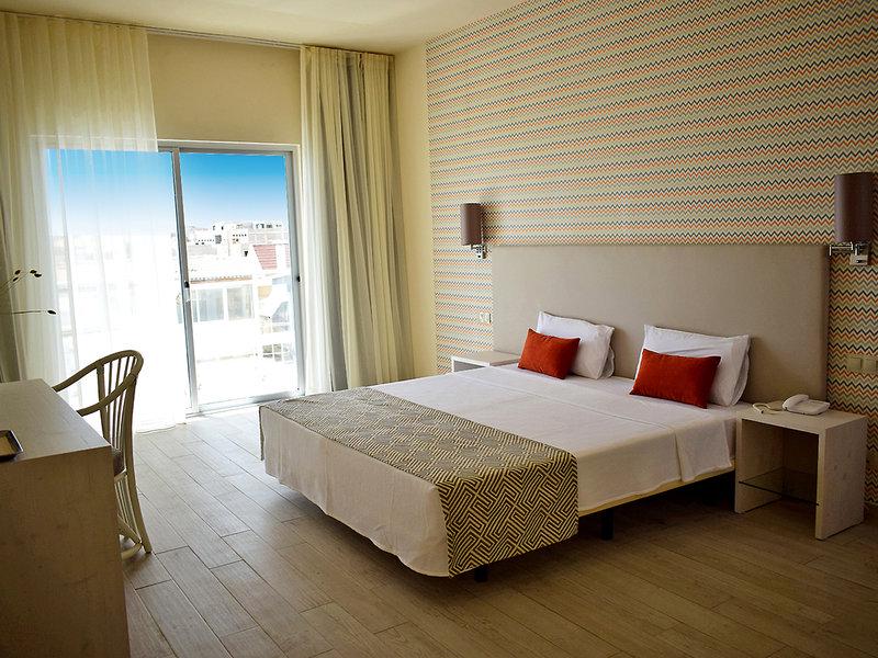 71079580C3B72D8A76971C20C235E860