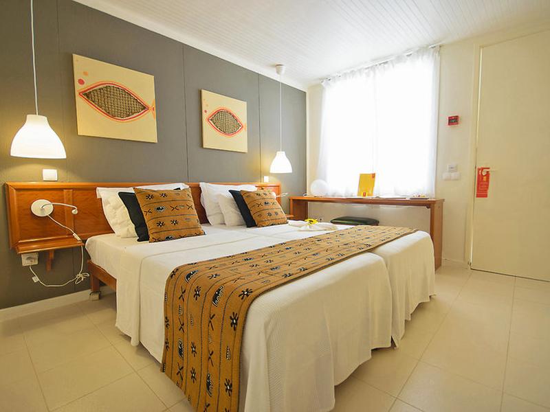 D382A2B804FE0C8B1B1B3AE23EA77B2B