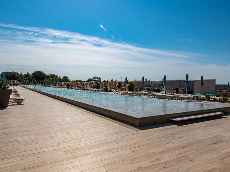 1E7CDFA843AEC73B60F74F21EE090C5F