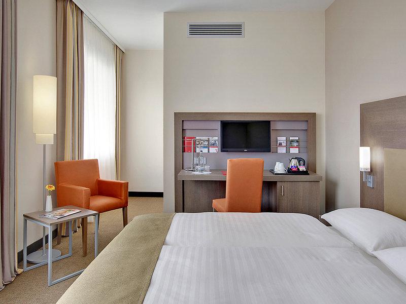 E6D68382652B3483089144A9E983E825